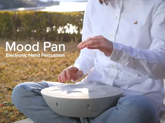 Roland Mood Pan расслабляет пользователей успокаивающими звуками ударных инструментов и безмятежными саундтреками для медитации. (Источник изображения: Roland)