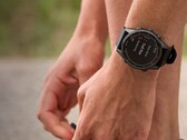 Модель Fenix 7 получила первое обновление за последнее время. (Источник изображения: Garmin)