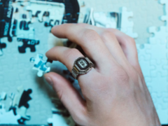Судя по всему, компания Casio планирует пополнить запасы часов с кольцом CRW001 в США. (Источник изображения: Casio)