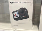 DJI, скорее всего, будет продавать Action 5 Pro с несколькими "комбинированными" наборами аксессуаров. (Источник изображения: @Quadro_News)