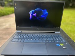 Обзор HP Victus 16