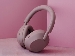 Модель WH-1000XM5 получит аналогичное розовое обновление в сентябре 2024 года.