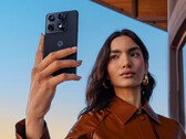 Смартфон Motorola Signature оснащен 50 МП камерой selfie (Источник изображения: Motorola)