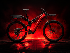 Электровелосипед Specialized Levo 4 X представлен в ярко-красной расцветке
