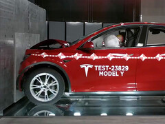 Tesla Model Y получает 5-звездочный рейтинг в краш-тестах безопасности. (Источник изображения: NHTSA)