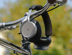 Beoplay H100 - одни из самых дорогих беспроводных наушников массового производства. (Источник изображения: Bang & Olufsen)