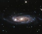 Изображение, на котором запечатлена галактика UGC 2885 во Вселенной.
