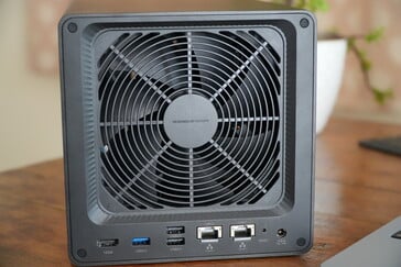 Возвращение Ugreen NASync DXP4800 GT