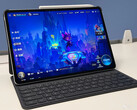 Новый GT Pad 2 Pro, как сообщается, будет оснащен Snapdragon 8 Gen 3. На фото: утечка игрового планшета. (Источник изображения: Weibo)