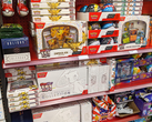 Коллекционные предметы по мотивам карточной игры «Покемон» в магазине Target