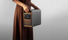 Anker Solix S2000 весит чуть больше 16 кг.