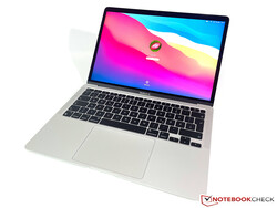На обзоре: Apple MacBook Air 2020 M1. Тестовый образец предоставлен компанией Cyberport