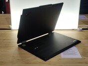 Lenovo ThinkPad T14s 2-в-1 Gen 1 (источник изображения: Benjamin Herzig/Notebookcheck.com)