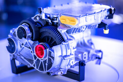 Не слишком ли много китайского импорта, несмотря на наши собственные инновации? Volkswagen APP550 e-drive считается одним из самых эффективных в своем классе, а их уже выпущено 5 миллионов. 