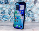 Показанный на Apple iPhone 17 Pro уже может подключаться к спутникам Starlink, но только в США