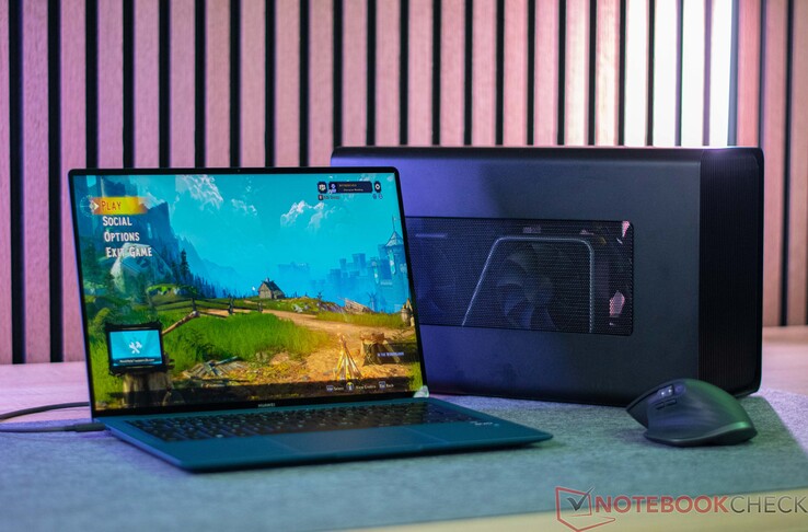 MateBook X Pro 2023 с Razer Core X, в котором установлена RTX 3060 Ti