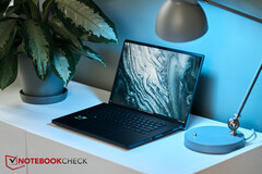 ROG Zephyrus M16 2023 - один из ноутбуков, на которые компания Asus начала выкладывать новое бета-обновление BIOS. (Источник изображения: Notebookcheck)