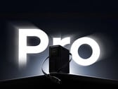 Запуск модели Nexode Pro 160W с убирающимся кабелем запланирован на 30 июля 2026 года. На снимке: тизерное изображение устройства быстрой зарядки.