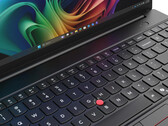 ThinkPad T16 Gen 5 доступен в десятках SKU на старте продаж.