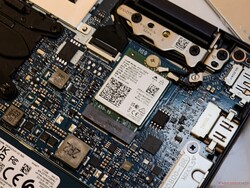 Карта Intel Wi-Fi 6E AX211 обеспечивает высокую скорость передачи данных
