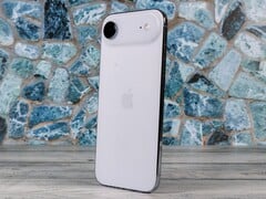 IPhone Air. 