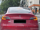 Tesla Model 3 с анти-мускульной наклейкой. (Источник изображения: Notebookcheck)