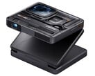 Карманный проектор Aurzen Zip Pro обеспечивает разрешение 1080p благодаря компактной складной конструкции.