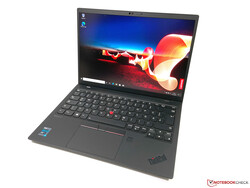 На обзоре: Lenovo ThinkPad X1 Nano. Тестовый образе предоставлен компанией Lenovo