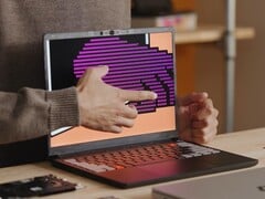 Framework Laptop 13 Pro оснащен специально разработанным сенсорным дисплеем.