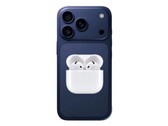 Неофициальный рендер iPhone 17 Pro с AirPods 4. (Источник изображения: @Skyfops на X и Apple, отредактировано)