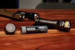 Loop Gear SK06 с аккумулятором 18650 и магнитной торцевой крышкой