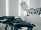 Тонкие солнечные батареи Mercedes Benz могут быть просто нанесены на кузов автомобиля, независимо от его формы или дизайна (Источник изображения: Esmihel Muhammad via Pexels)