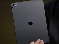 Следующий Apple iPad Pro 13 с задней стороны. (Источник изображения: Wylsacom)