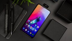 Zenfone 6 обладал сбалансированными характеристиками при ценнике $500 (Изображение: AndroidPit)