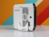 Bosgame M5 с AMD Ryzen AI Max+ 395 и 128 ГБ оперативной памяти DDR5