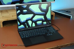 XMG Core 15