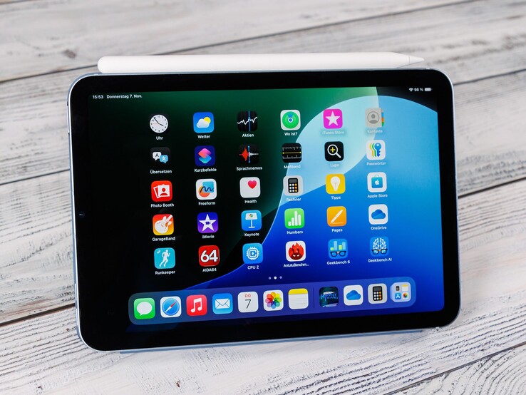 Apple iPad mini 7 оснащен 8,3-дюймовым дисплеем с хорошим качеством изображения. (Источник изображения: Даниэль Шмидт)