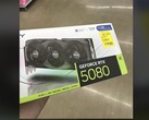 Графический процессор RTX 5080 по какой-то причине продавался с огромной скидкой в $437