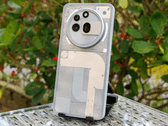 Nothing Phone 3a Pro (Источник изображения: Notebookcheck)