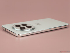 Мы считали OnePlus 13 в некотором роде 