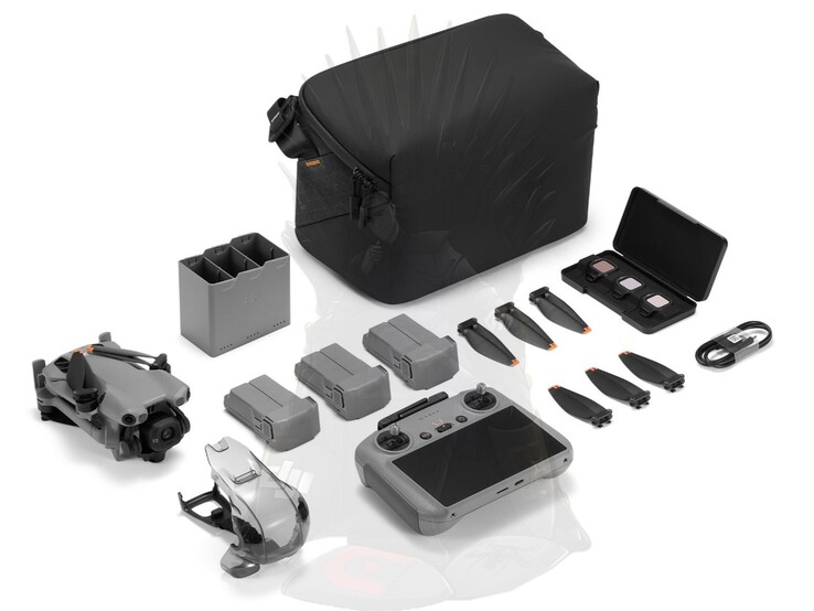 DJI Mini 5 Pro Fly More Combo с DJI RC2. (Источник изображения: @quadro-news)