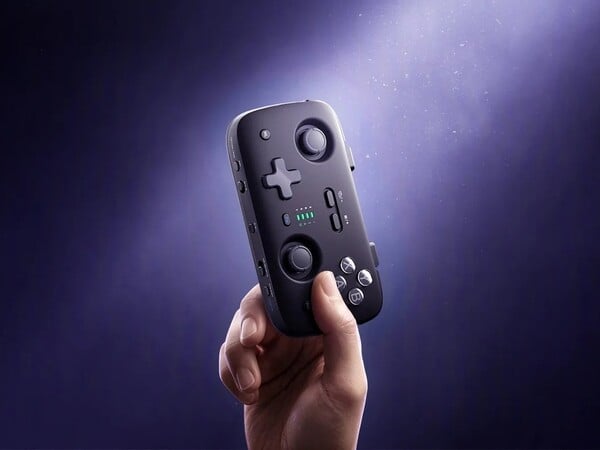 Jsaux Voidjoy Skylark S1 Pro — это компактный контроллер, который помещается в кармане.