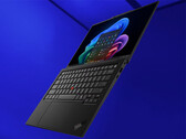ThinkPad X1 Carbon Gen 14 от Lenovo весит менее 1 кг.