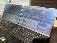 IPS (слева) и OLED (справа)