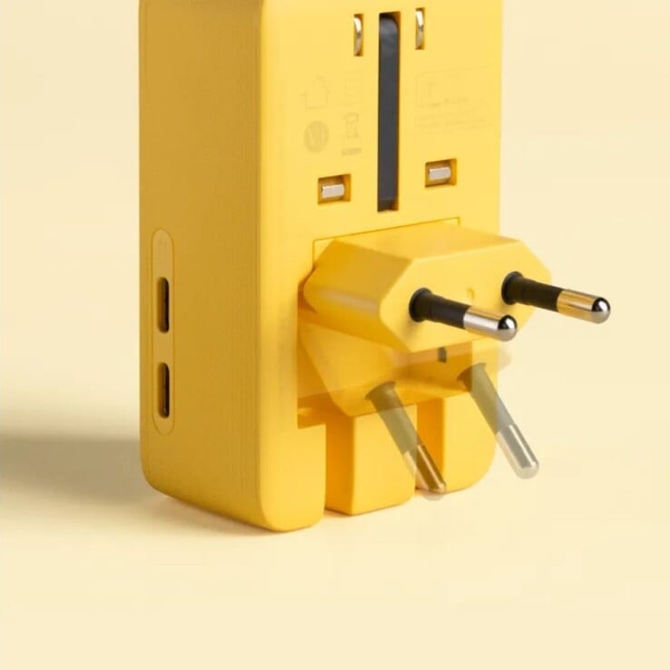 Anker x Pokémon Nano Travel Adapter (5-в-1, 20 Вт)