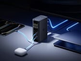 Spacemate RD1 оснащён встроенным блоком питания GaN. На фото: рекламное изображение док-станции, заряжающей несколько устройств.