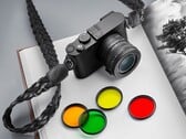 Благодаря черно-белому датчику камеру Leica Q3 Monochrom можно использовать даже с цветными фильтрами.