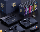 Изображение Neo Geo Aes+ с джойстиками геймпада и коллекцией видеоигр