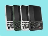 При приобретении устройства Clicks Communicator покупатели могут выбрать раскладку клавиатуры.