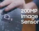 Новая 200 МП камера Sony может быть на 20% больше, чем ISOCELL HP2 в Galaxy 25 Ultra. (Источник изображения: Samsung)